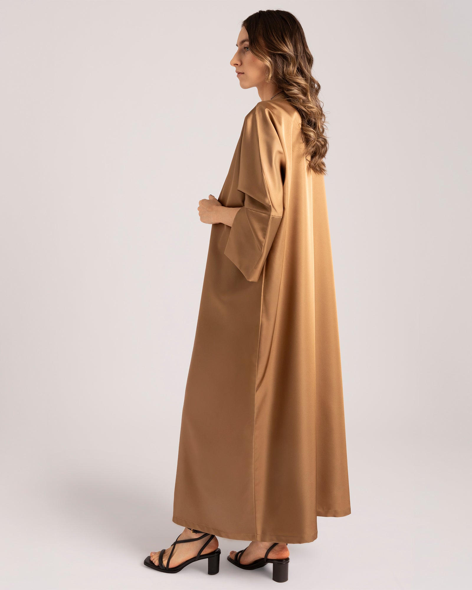 Frame Abaya