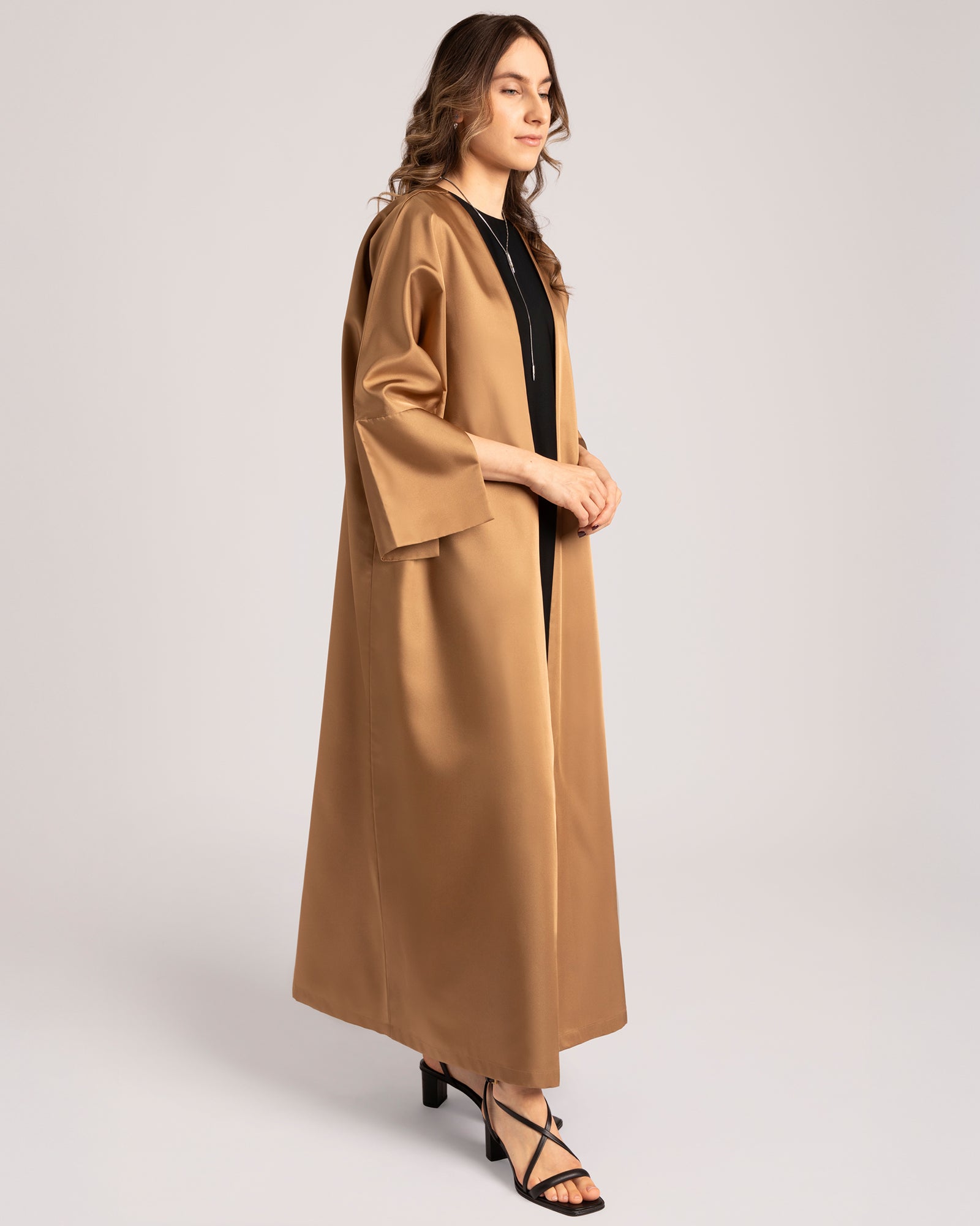 Frame Abaya
