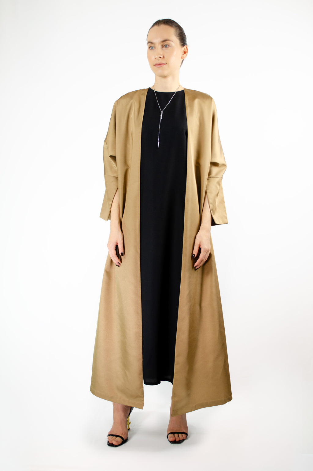 Frame Abaya